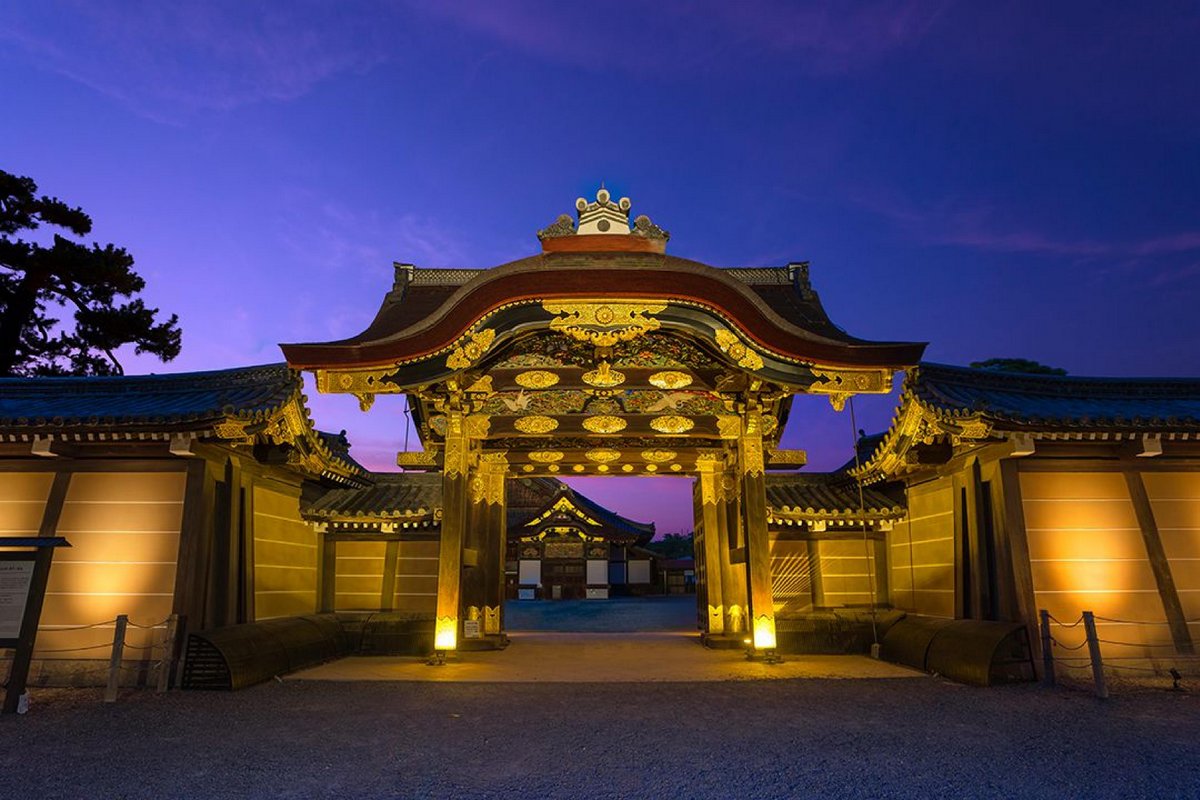 Summer Festival Lights Up Nijo Castle In August
