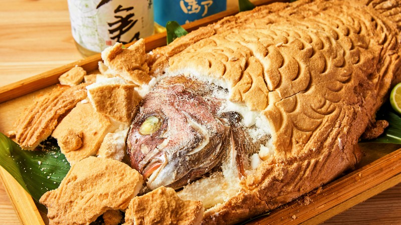 Yokohama Izakaya Offers Seafood Long Yukhoe For 50% OFF Through December 17