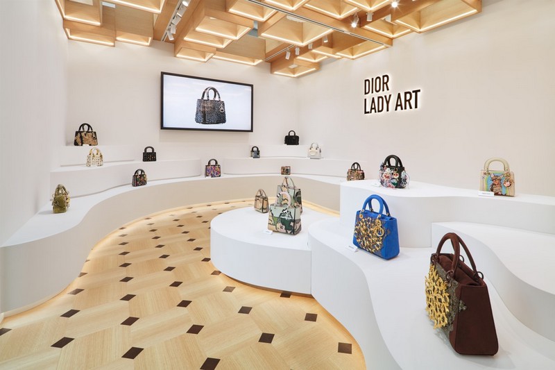 Lady Dior Pop-Up Store Is Now Open in Roppongi