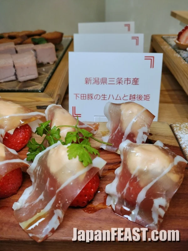Echigohime Strawberries: Taste Niigata's Sweetest Treasure in Ginza