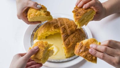 The Ultimate Street Food Upgrade: Famous Taiwanese Melon Pan Finally Hits Japan!